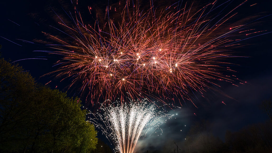 Feuerwerk white strobe mine to red and blue